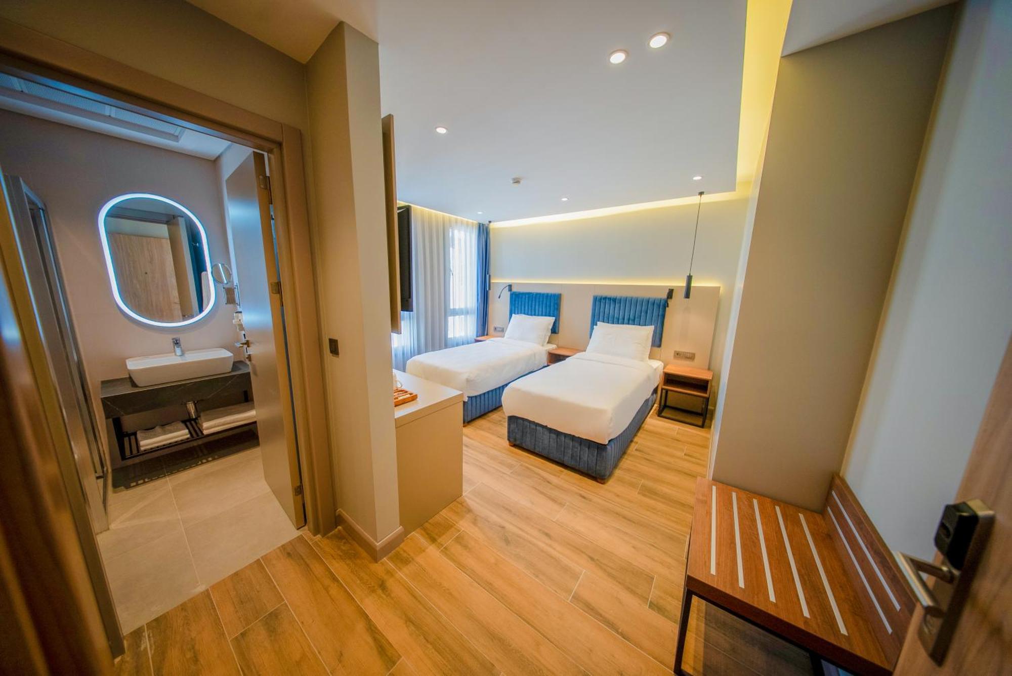 The Palm Bosphorus Hotel Stambuł Zewnętrze zdjęcie